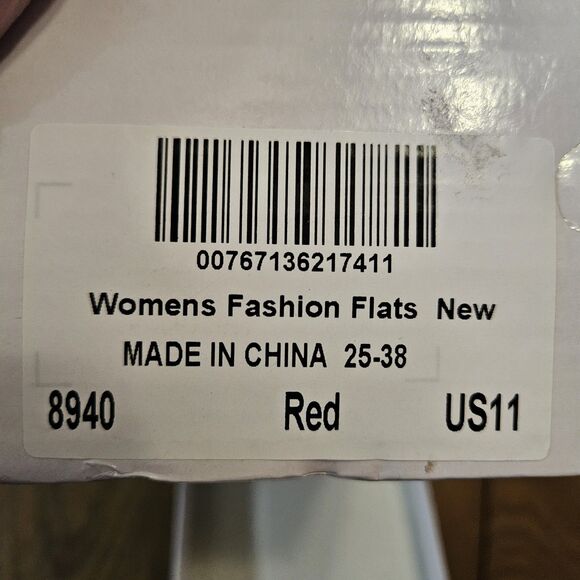 New Red Ballet Flat Pointy toe Loafers With Gold Detailing - Picture 4 of 5